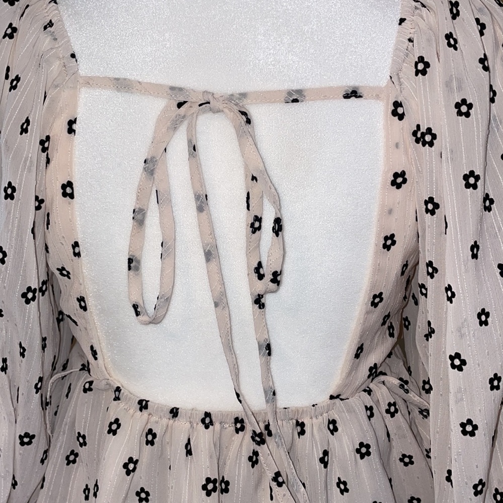 Retro Floral Open Back Ruffle Blouse Top - Picture 3 of 7